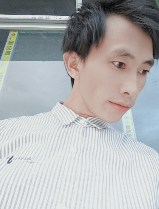 寻找下一个路口的第一张照片--文山父母相亲团